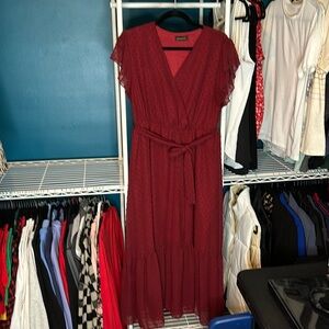 Women’s mini length dress. Maroon